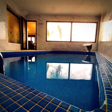 Vila El Aprisco, Con Piscina Climatizada En Hueva-Guadalajara Exteriér fotografie
