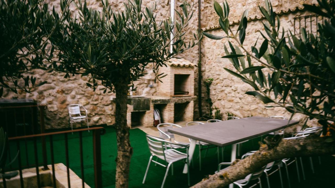 Vila El Aprisco, Con Piscina Climatizada En Hueva-Guadalajara Exteriér fotografie