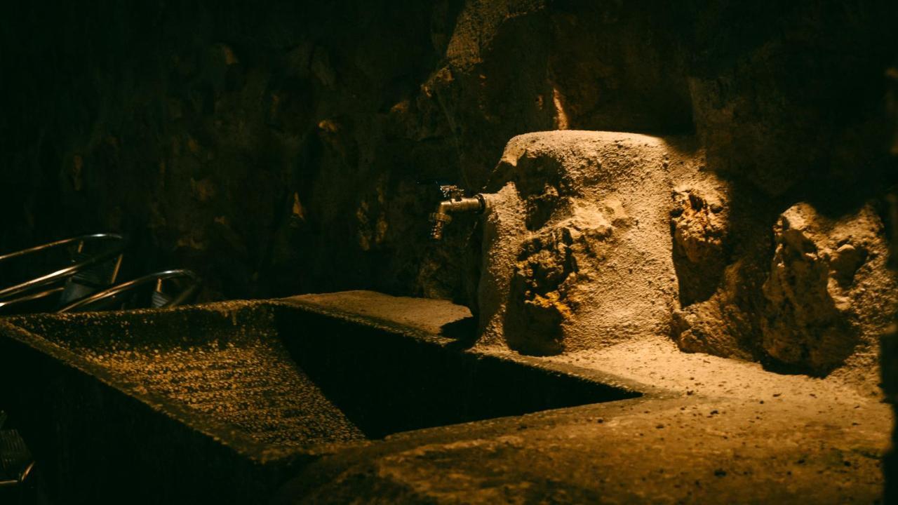 Vila El Aprisco, Con Piscina Climatizada En Hueva-Guadalajara Exteriér fotografie